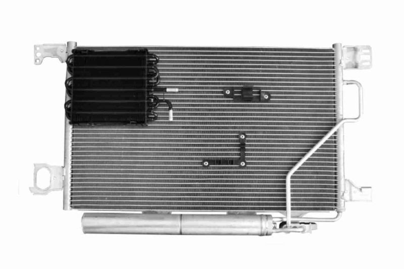 Vemo Klima Radyatörü W203 270Cdı 630×356X16 (A2035001654)