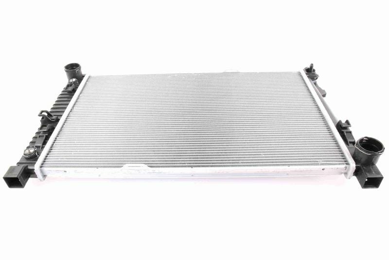 Kyburg Su Radyatörü W203 M270 Cdı 650×399X32 (A2035000503)