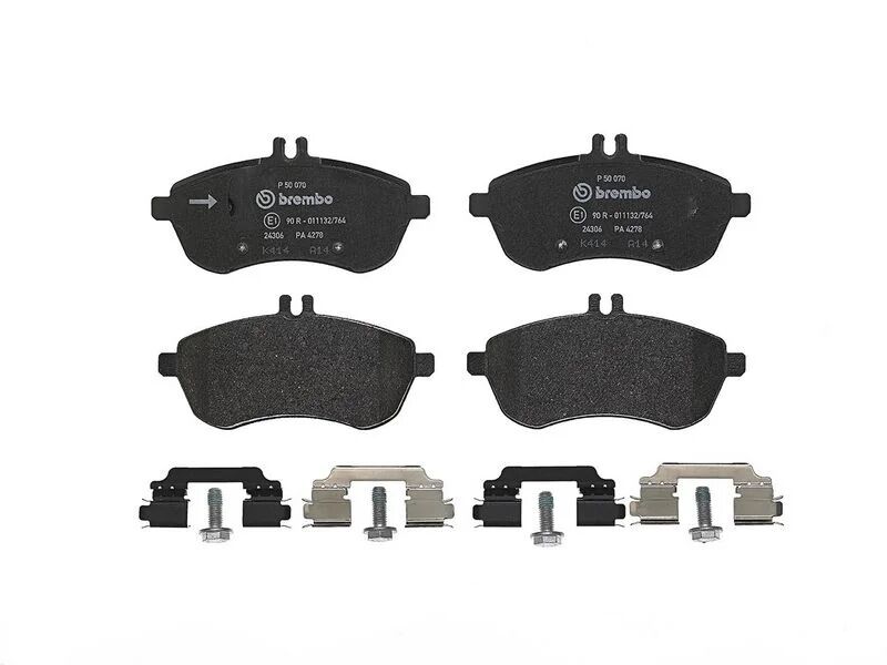 BREMBO FREN BALATASI W204 ÖN (A0074205620)