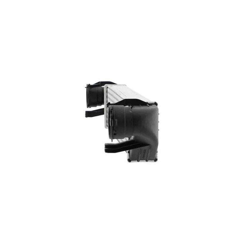 HELLA TERMAL İNTERKOL RADYATÖRÜ W202/W203 (8ML366470)