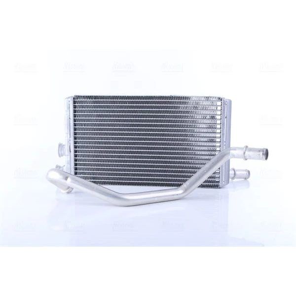 NISSENS KALORİFER RADYATÖRÜ 447 VITO 2014> (A0008304401)