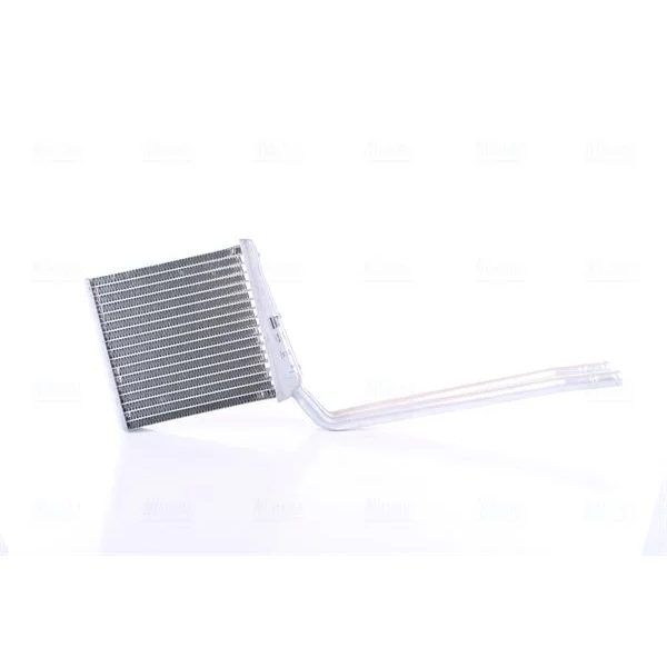 NISSENS KALORİFER RADYATÖRÜ 168/414 (A1688300661)