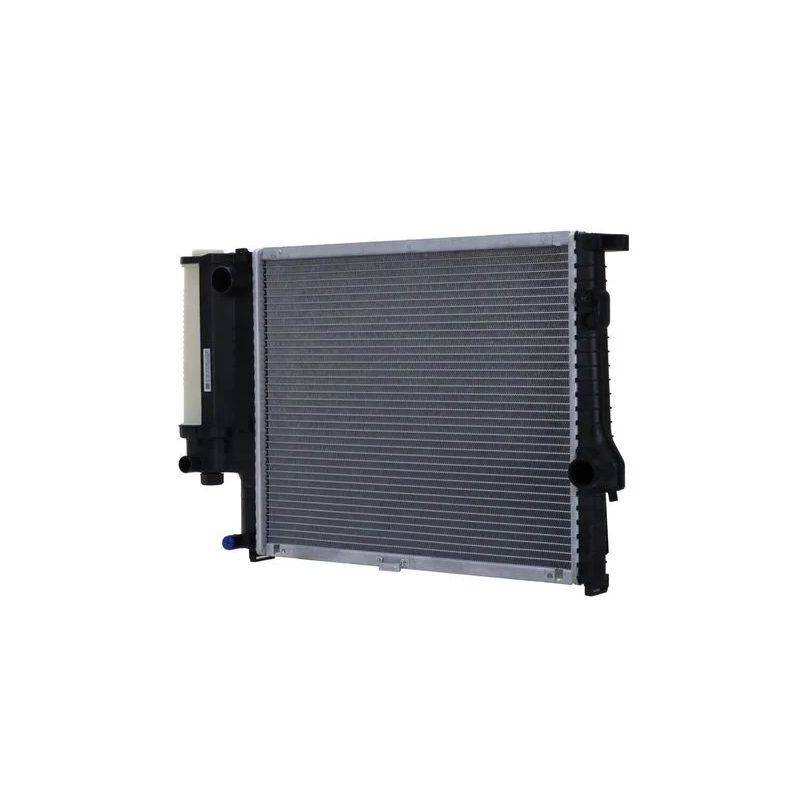 KYBURG SU RADYATÖRÜ M52 E39 DEPOLU OTOM KLIMALI 520×439X32 (17111740699)