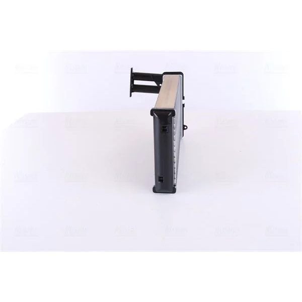 NISSENS KALORİFER RADYATÖRÜ  SPR / VW LT 28/35/46 (2D0819031)