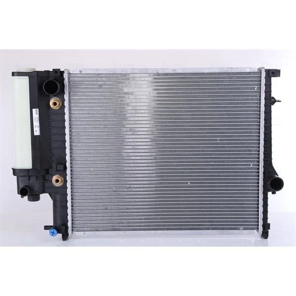 KYBURG SU RADYATÖRÜ M50 E34 KLIMA OTOM 520×439X40 (17111723527)